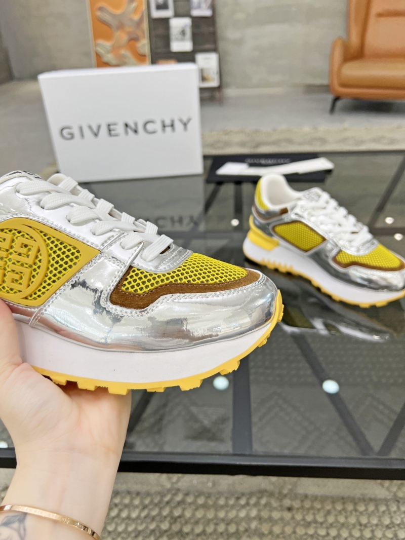 Givenchy Sneakers